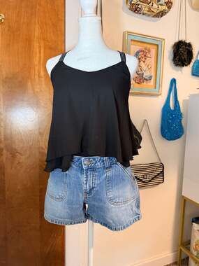 Old Navy  Vintage 2004 Denim Shorts Size 2